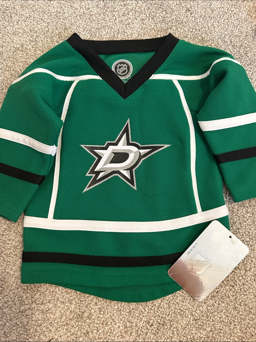 NHL Dallas Stars Green and White Hockey Jersey